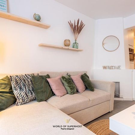 Spacious Apartment Closeby The Sea Up To 6 People! Oostende Eksteriør billede